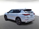 New 2025 Mitsubishi Outlander SE image 4