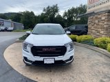 Used 2024 GMC Terrain SLE image 2