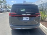 Used 2022 Chrysler Pacifica Touring-L image 5