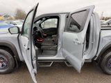New 2025 Nissan Frontier PRO-4X w/ Pro Convenience Package image 4