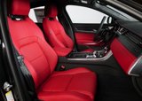 Used 2024 Jaguar XF R-Dynamic SE image 3