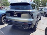 New 2026 Chevrolet Traverse High Country image 4