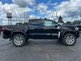 New 2026 GMC Canyon Denali w/ LPO, Denali Black Edition image 3