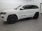 Used 2019 Jeep Grand Cherokee Altitude image 2