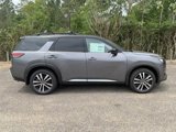 New 2025 Nissan Pathfinder Platinum image 2