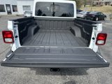 New 2025 Jeep Gladiator Sport image 5