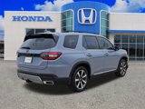 New 2025 Honda Pilot Touring image 3