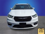 Used 2022 Chrysler Pacifica Touring-L image 2