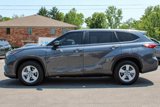 Used 2023 Toyota Highlander LE image 5