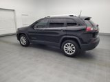 Used 2020 Jeep Cherokee Latitude w/ Cold Weather Group image 3