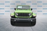 New 2025 Jeep Gladiator Sport image 2