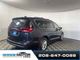 Used 2021 Chrysler Pacifica Touring-L image 6