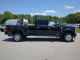 New 2025 Ford F450 Platinum image 3
