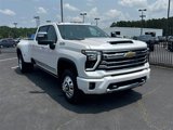 Used 2025 Chevrolet Silverado 3500 High Country w/ High Country Premium Package image 4