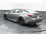 Used 2025 Toyota Camry SE w/ Convenience Package image 3