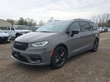 New 2025 Chrysler Pacifica Limited image 4