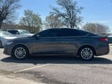 Used 2020 Ford Fusion SE image 3