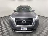 New 2025 Nissan Pathfinder Platinum image 2