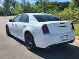 Used 2022 Chrysler 300 Touring L image 5