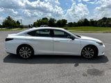 Used 2019 Lexus ES 350 image 4
