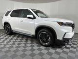 New 2025 Honda Pilot EX-L image 2