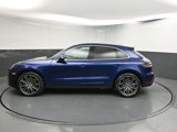 Used 2024 Porsche Macan image 2
