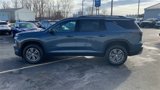 Used 2025 Chevrolet Traverse LT w/ Driver Confidence Package image 5