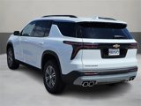 New 2026 Chevrolet Traverse LT image 3