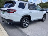 Used 2025 Honda Pilot Touring image 5