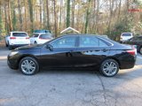 Used 2016 Toyota Camry SE image 2