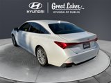 Used 2020 Toyota Avalon Limited image 3