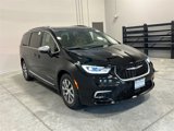 New 2025 Chrysler Pacifica Pinnacle image 4