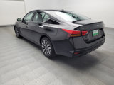 Used 2024 Nissan Altima 2.5 SV image 5