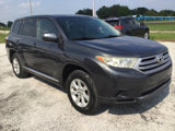 Used 2012 Toyota Highlander SE w/ Tow Pkg image 6