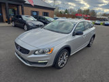 Used 2015 Volvo V60 T5 Cross Country w/ Convenience Package image 2