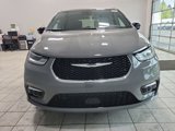 New 2025 Chrysler Pacifica Select image 2