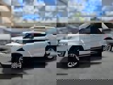 Used 2017 Ford Explorer XLT w/ Equipment Group 201A image 5