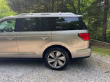 Used 2018 Lincoln Navigator Select w/ Cargo Package image 4