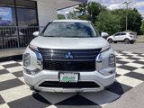 Used 2023 Mitsubishi Outlander 4WD Plug-In Hybrid image 2
