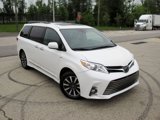 Used 2018 Toyota Sienna XLE w/ XLE Navigation Package image 2