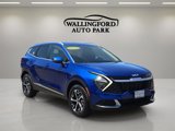 Used 2023 Kia Sportage EX image 3