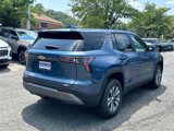 New 2026 Chevrolet Equinox LT image 2