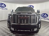Used 2024 GMC Sierra 3500 Denali w/ Denali Reserve Package image 2
