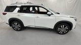 New 2025 Nissan Pathfinder Platinum w/ Black Appearance Package image 2