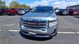 Used 2023 GMC Acadia SLE w/ Driver Convenience Package image 3
