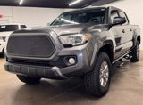 Used 2017 Toyota Tacoma SR5 image 2