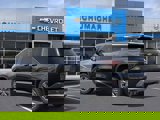 New 2026 Chevrolet Traverse LT image 3
