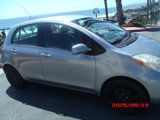 Used 2011 Toyota Yaris 4-Door Hatchback image 5