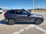 Used 2023 Volvo XC60 B5 Plus image 2