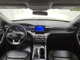 Certified 2022 Ford Explorer XLT w/ Equipment Group 202A image 5